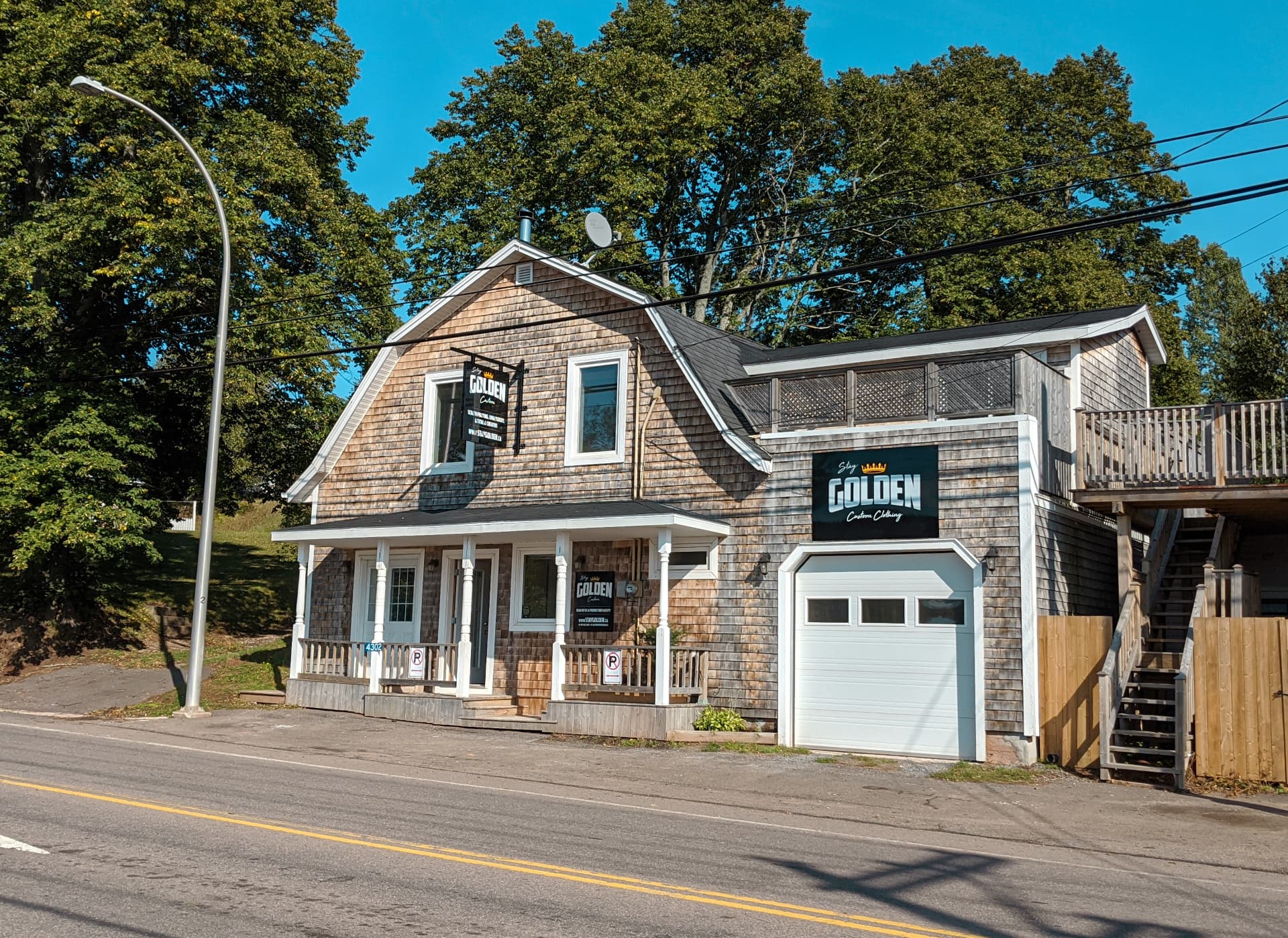 The Stay Golden Custom facility